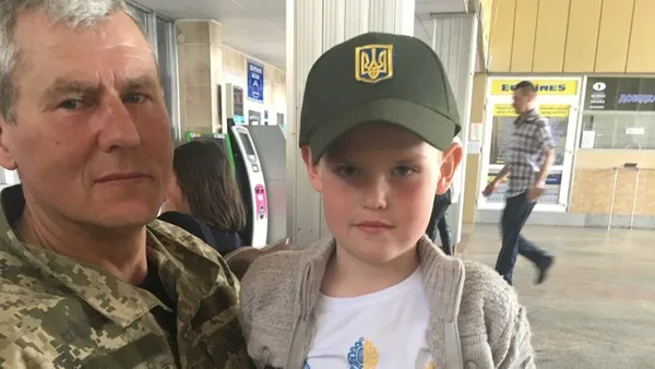 Іван Клявзунік-Березюк під час однієї з відпусток з сином