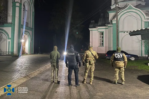 СБУ проводить обшуки у монастирях УПЦ МП у трьох областях