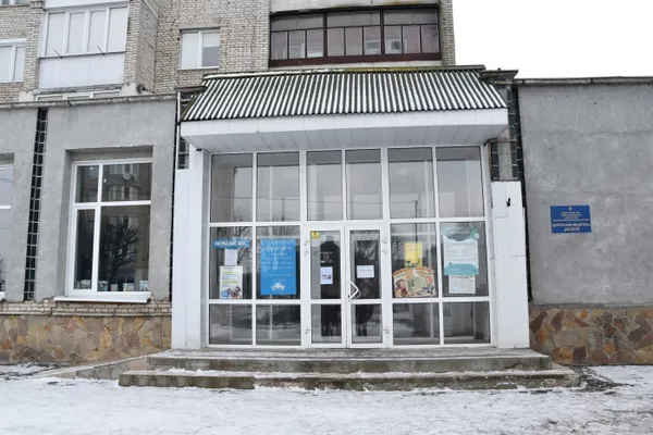 Ігри, кінозал, виставки: дитячу бібліотеку в Луцьку чекають зміни (фото)
