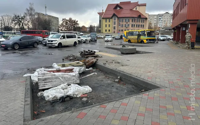 Без бар’єрів і порогів: луцьку автостанцію роблять доступною для людей з інвалідністю (фото)
