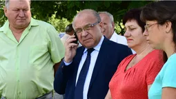 На роботі з губернатором Волині, або Один день з Володимиром Гунчиком (фото)