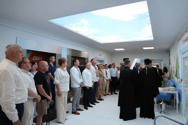 У Луцьку в дитячій обласній лікарні відкрили оновлену хірургію та відділення реабілітації (фото)