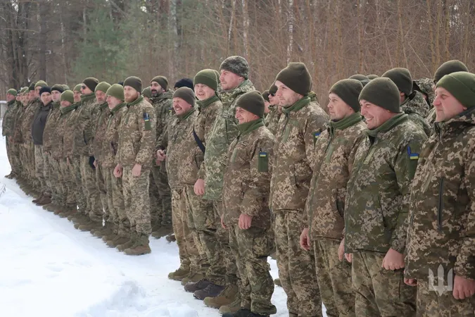 Майже сотню новобранців посвятили у воїни волинської «Сталевої Сотки» (фото)