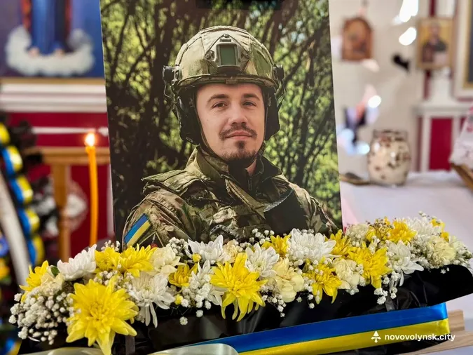 На Волині в останню путь провели Героя Олександра Кузнєцова (фото)