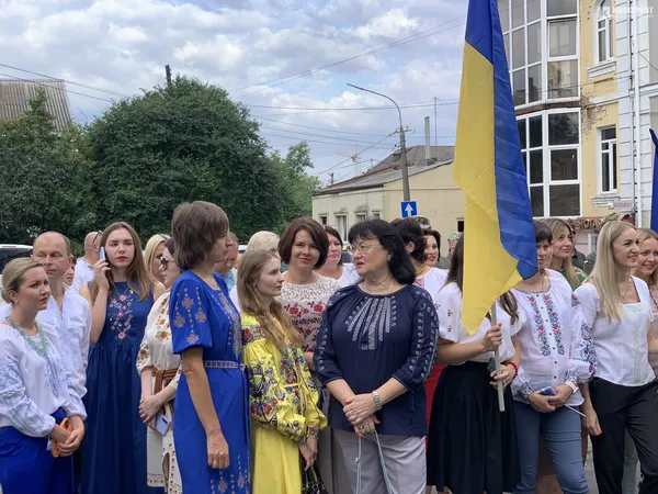 День прапора: як у Луцьку піднімали державний стяг (фото)