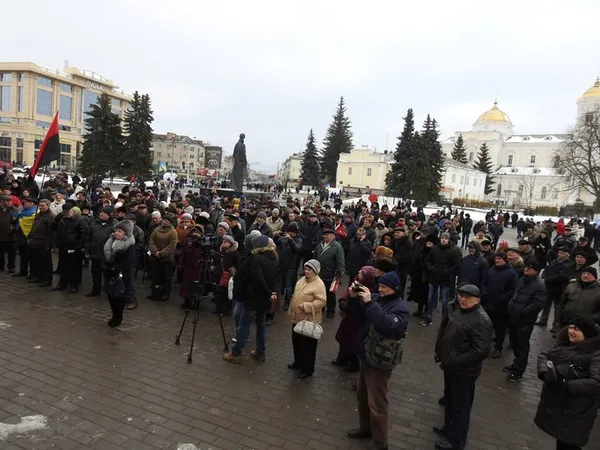 У центрі Луцька акція протесту (фото)