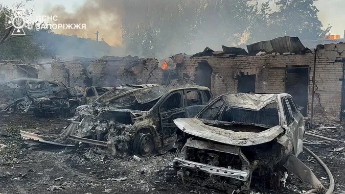 Росіяни завдали наймасованіших авіаційних ударів по Запоріжжю: є руйнування і поранені (фото)