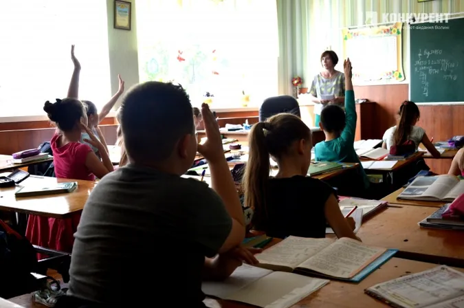 Навчатися у луцькі школи прийшли на тисячу учнів більше, аніж торік