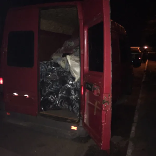 На Волині затримали авто майже з трьома тоннами м'яса (фото, відео)