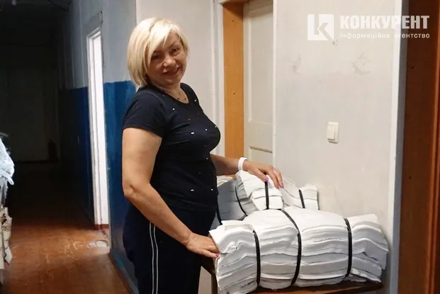 Від зайчиків до італійських шортів: як на Волині 20 років шиють одяг (фото)