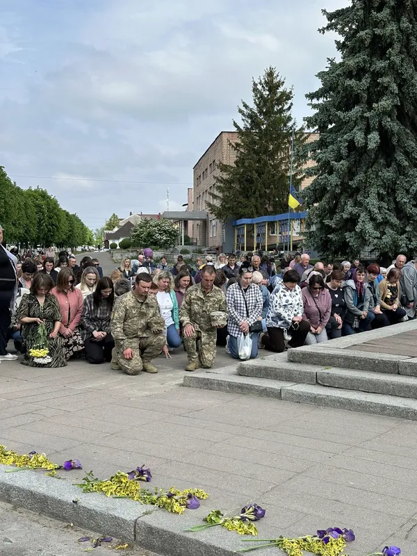 На Волині провели в останню путь воїна Андрія Трохимчука (фото)