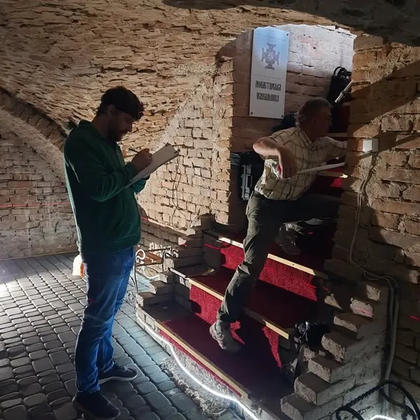 У Жидичинському монастирі досліджують древню усипальницю у підземеллі (фото)