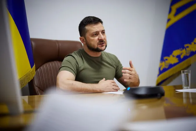Кожен командир має пам’ятати: люди не витратний матеріал, – Зеленський (відео)