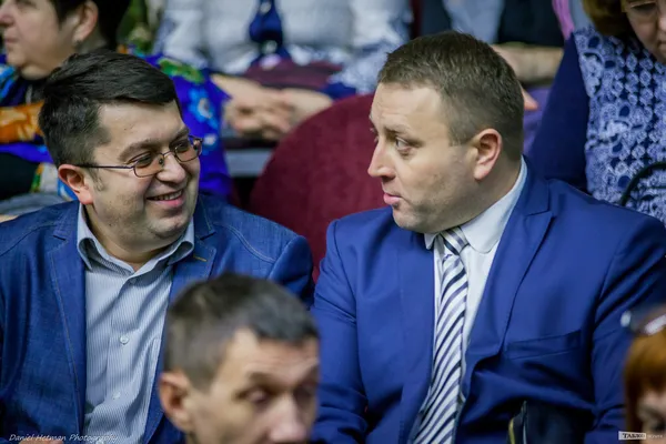 Андрій Маруняк - ліворуч