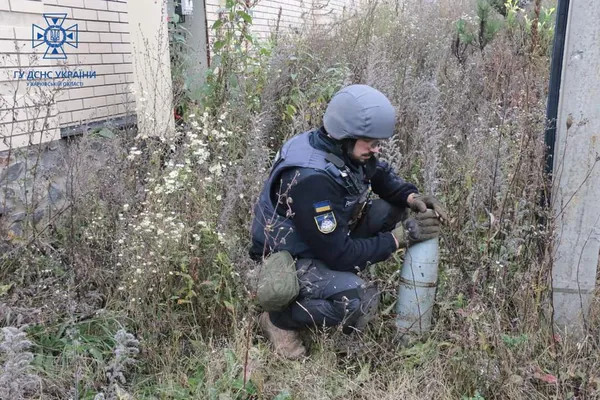 З початку повномасштабної війни піротехніки ДСНС знищили понад 300 тисяч вибухонебезпечних предметів