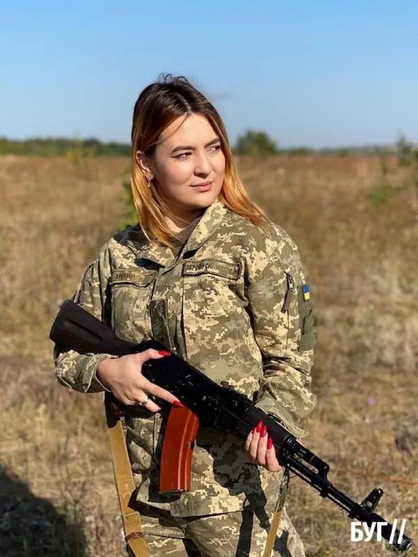 У Тернополі пара волинських військових зіграла весілля