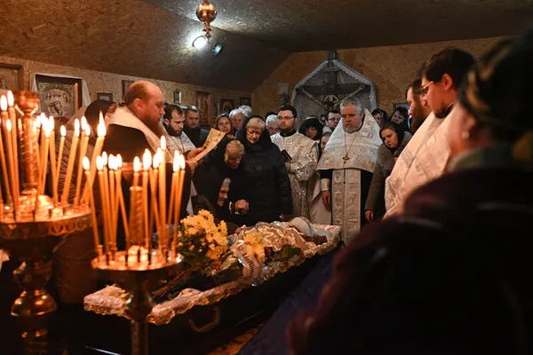 У селі біля Луцька попрощались із полеглим захисником Олександром Гавришем (фото)
