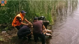 На Волині з озера дістали тіло чоловіка (фото)