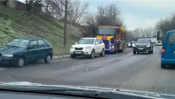 У Луцьку – ДТП на Карпенка-Карого: авто винесло на узбіччя (фото)