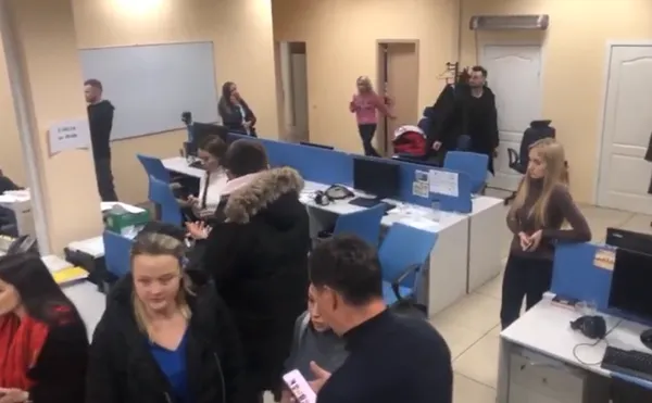 На «1+1» з обшуком прийшла СБУ (фото, відео, оновлено)