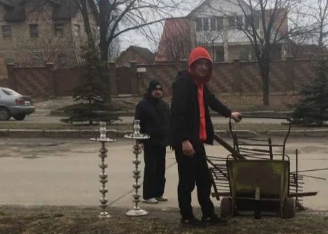 Поцупили тачку та церковні підсвічники: в Луцьку «на гарячому» викрили крадіїв (фото)