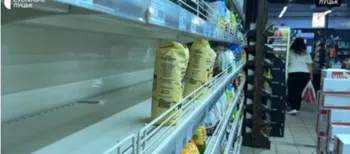 У Луцьку спорожніли полиці супермаркетів: чи є дефіцит круп і макаронів та як змінилися ціни (фото, відео)