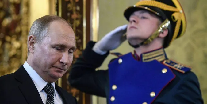Путін підписав указ про видачу російських паспортів жителям ОРДЛО