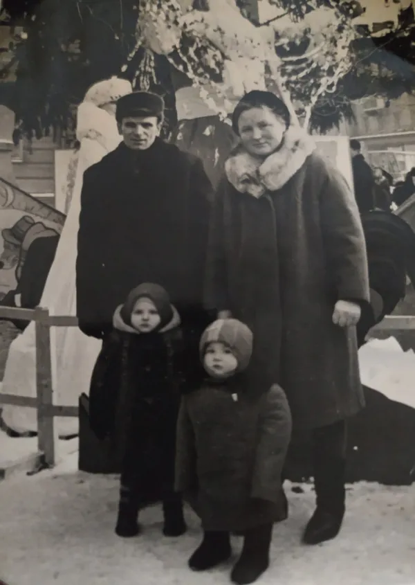 Яким був новорічний Луцьк у минулому столітті (фото)