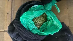 В «Ягодині» у волинянина знайшли наркотики в шкарпетці (фото, відео)