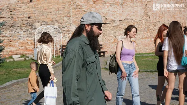 У Луцьку знімають «окрилене» кіно: як це було (фото)