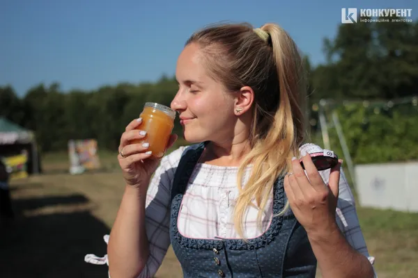 Осіння «Волинська Голландія»: що і за скільки можна купити (фото)