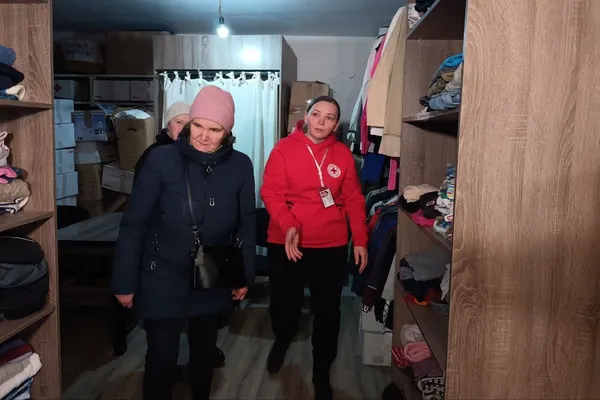У Луцьку працює банк одягу