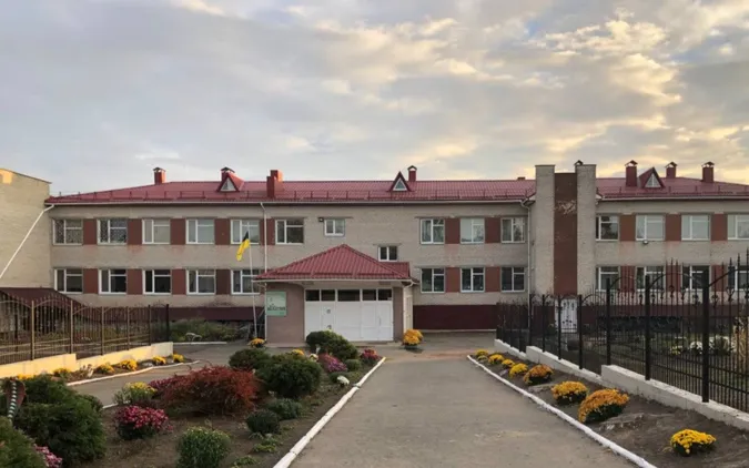 Через погодні умови три заклади освіти Луцької громади перейшли на дистанційку