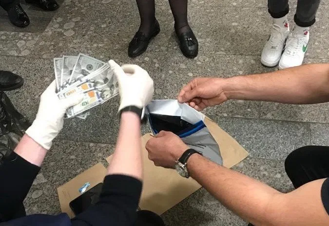 На Волині експоліціянтку визнали шахрайкою і оштрафували (фото)