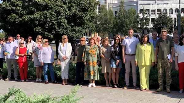 День Прапора: як у Луцьку підіймали найбільший стяг області