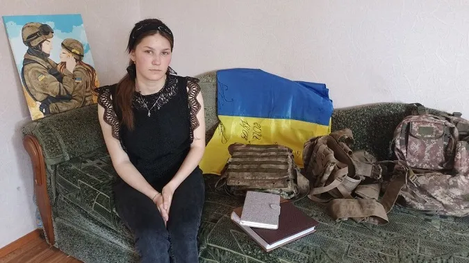 «Усе нагадує про нього»: 18-річна вдова з Волині просить присвоїти чоловіку звання Героя (фото, відео)