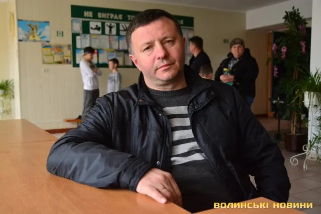 «Поїхала на змагання, аби його засадити», – вихованки тренера з Горохова, звинуваченого у домаганні