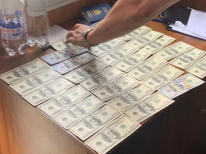 На Волині двоє чоловіків хотіли перейти кордон за $3000 (фото, відео)
