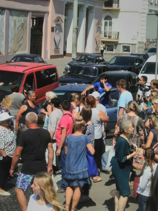 Під стінами Луцькради – мітинг (фото, оновлено) 