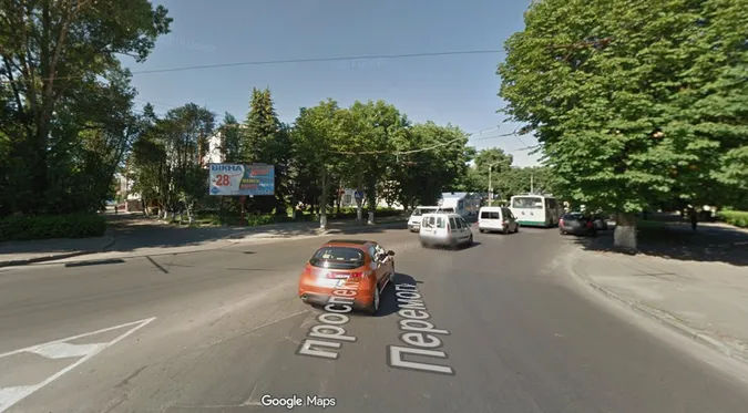 Пішохідний перехід біля «історичного» у Луцьку хочуть перенести (відео)