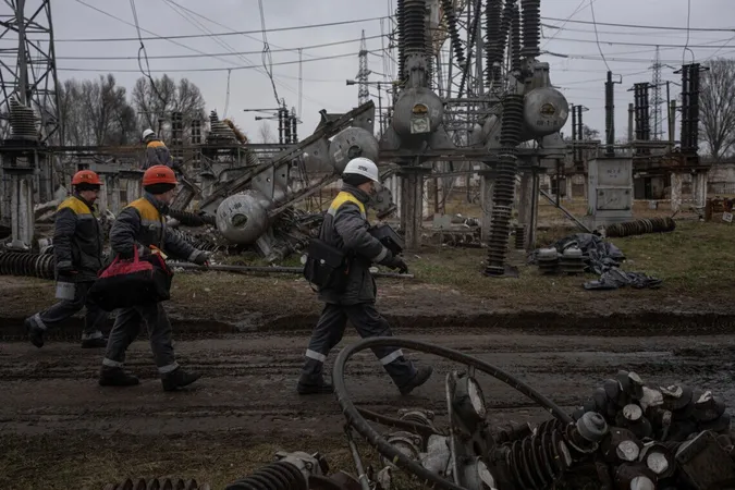 Найбільш руйнівний обстріл: ДТЕК втратив половину генерації електроенергії