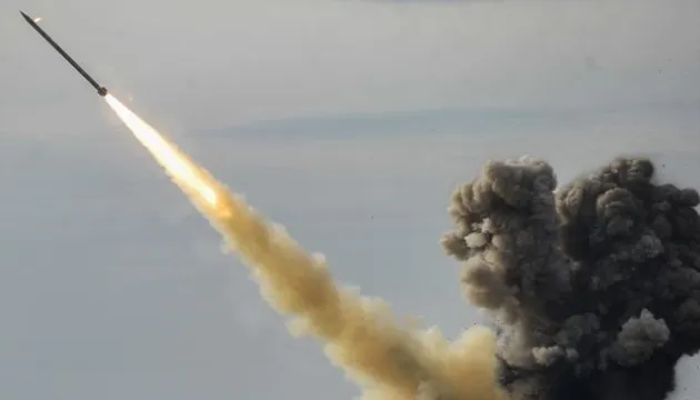 За 50 км від Луцька збили три ворожі ракети