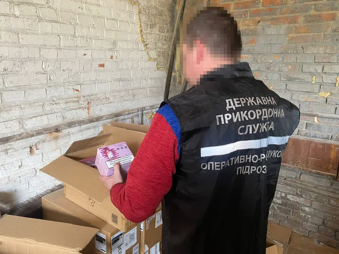 Волинські прикордонники перекрили нелегальний канал постачання «електронок» з ЄС (фото)