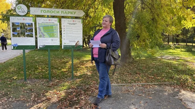 У Луцькому центральному парку відкрили нову екологічну стежку «Голоси парку» (фото)