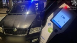 Небезпечні маневри і порушення ПДР: у Луцьку і Ковелі зловили п'яних за кермом (фото)