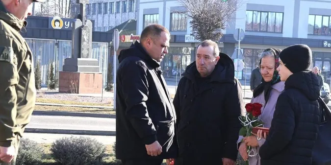 Рідним загиблого волинянина Олександра Григорука вручили його посмертну нагороду