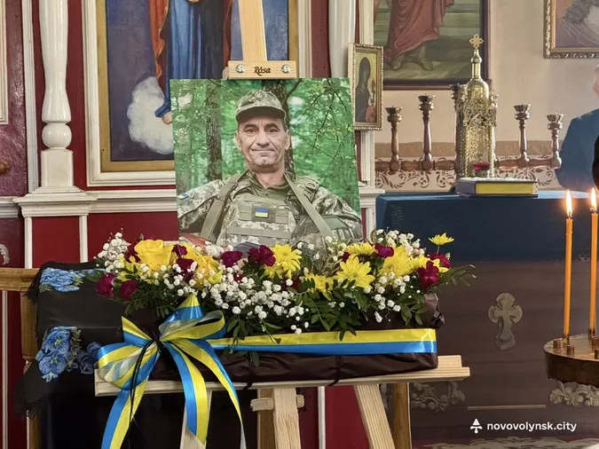 Навіки в строю: на Волині попрощалися з захисником Василем Шиленіним