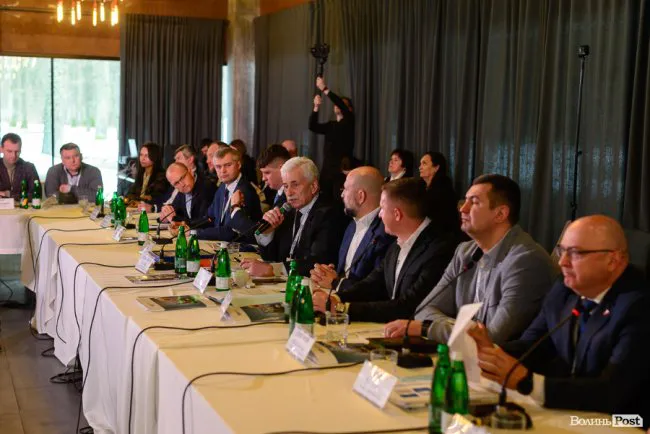 На Волині зустрілися представники провідних будівельних компаній (фото, відео)