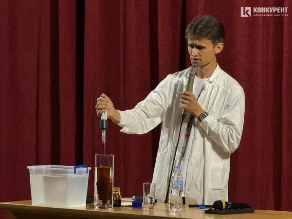 Бактерії з Сапалаївки, вода під мікроскопом і 40 млн літрів щодня: як у Луцьку пройшов AquaFest