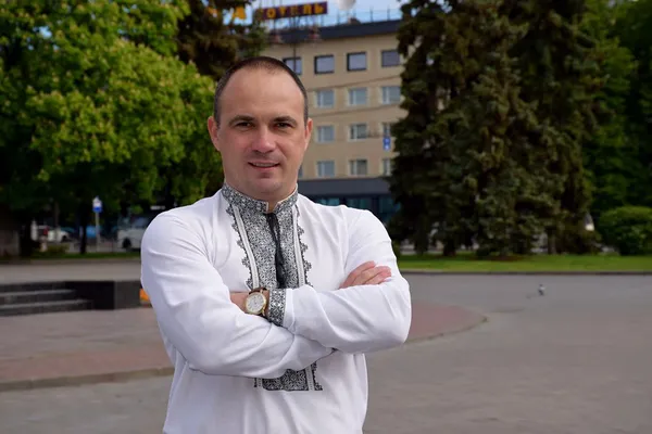 Facebook у вишиванках: волиняни діляться яскравими світлинами (фото)